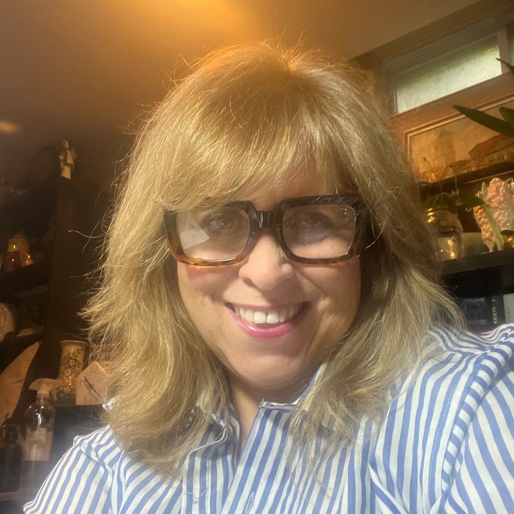 Meet your Posher, Karen